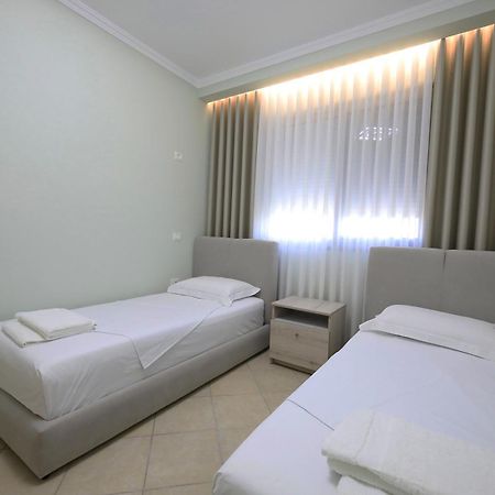 Holiday Apartment Vlore Ngoại thất bức ảnh