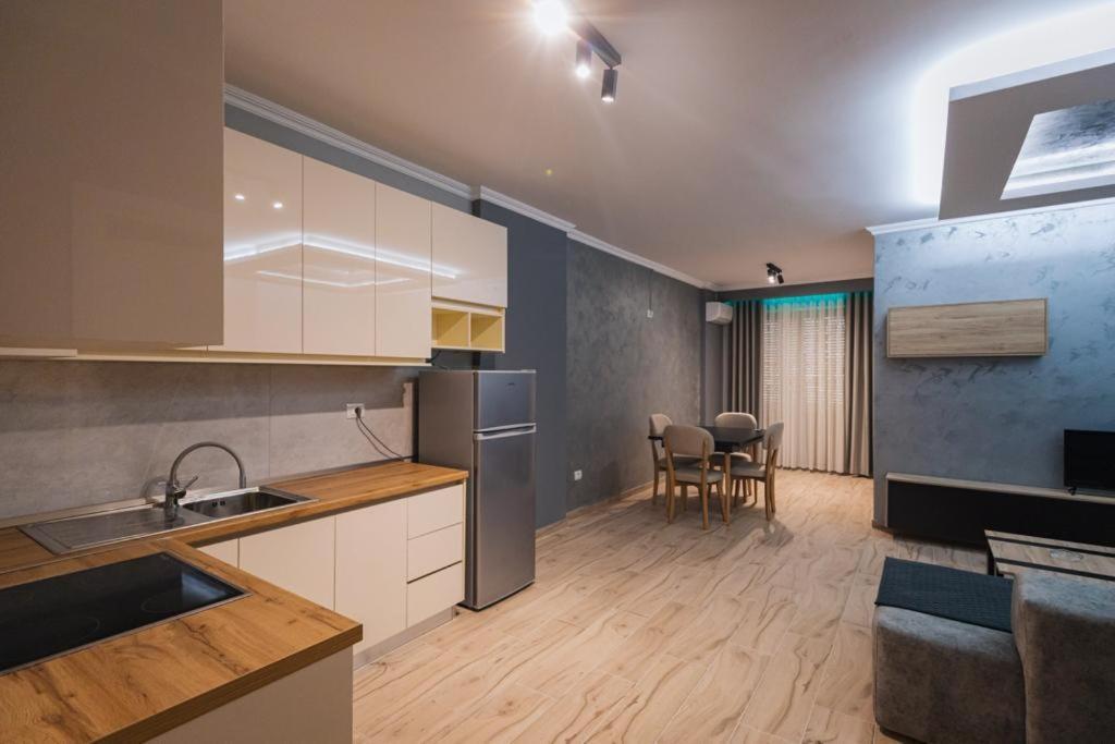 Holiday Apartment Vlore Ngoại thất bức ảnh