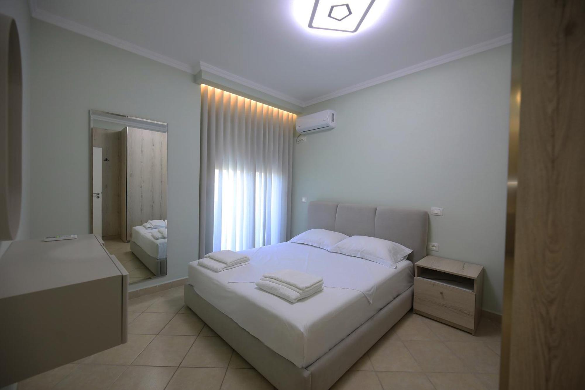 Holiday Apartment Vlore Ngoại thất bức ảnh